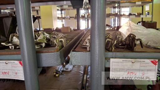 Części samochodowe (AUTOSAN, KAMAZ, UAZ) - pakiet zawierający 149 poz. asort. (wg oddzielnego wykazu), w tym m.in.: czujniki, drzwi prawe, głowica cylindrów, krzyżaki wału napędowego, mechanizm kierowniczy oraz różnicowy, pierścienie, pompa wody, półosie, resory tylne, skrzynia odbioru mocy, tarcze dociskowe sprzęgła, uszczelki, wały napędowe, zawory, zestawy panewek, zwrotnica osi przedniej itp. 